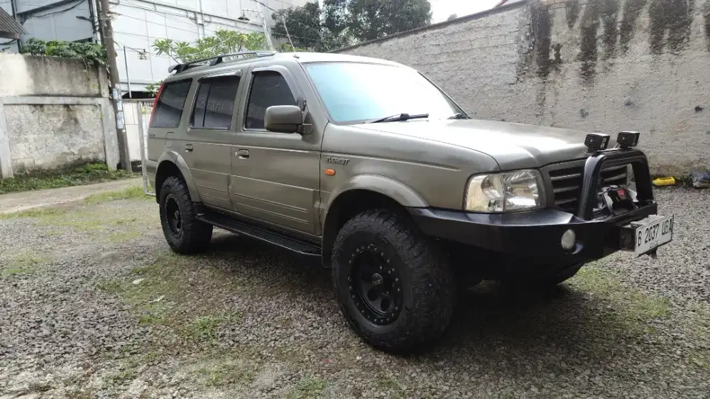 Ford Everest 4x4 matic diesel 2004