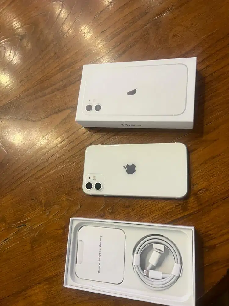 iphone 11 128gb putih pasti juga