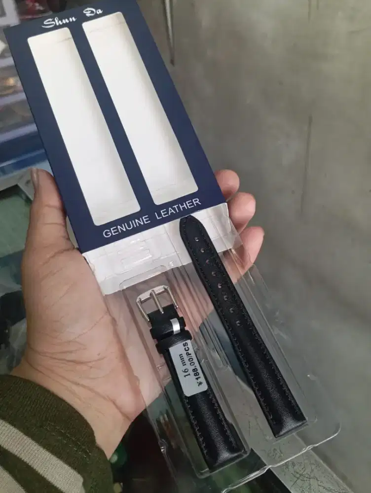 Strap kulit jam tangan