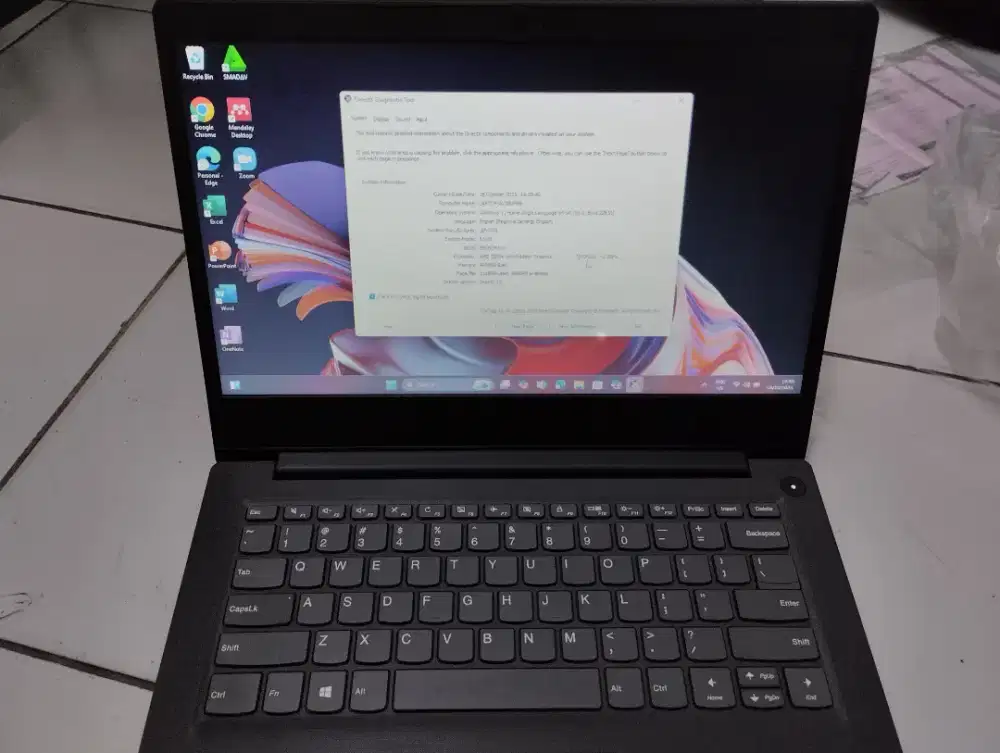 LAPTOP LENOVO AMD 3020e 4/256GB