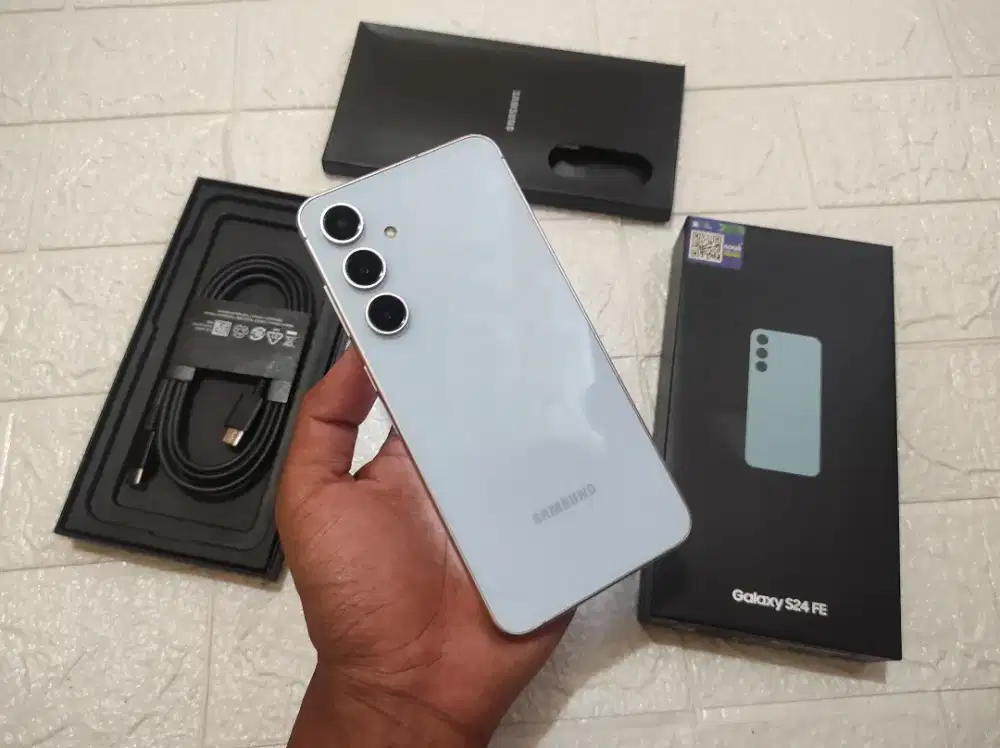 Samsung S24 FE 5G 8/256gb Fulset Original