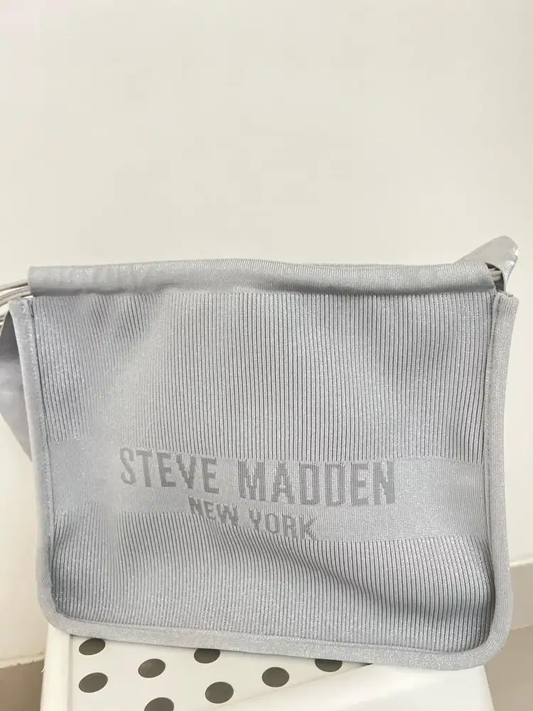 dijual steve madden