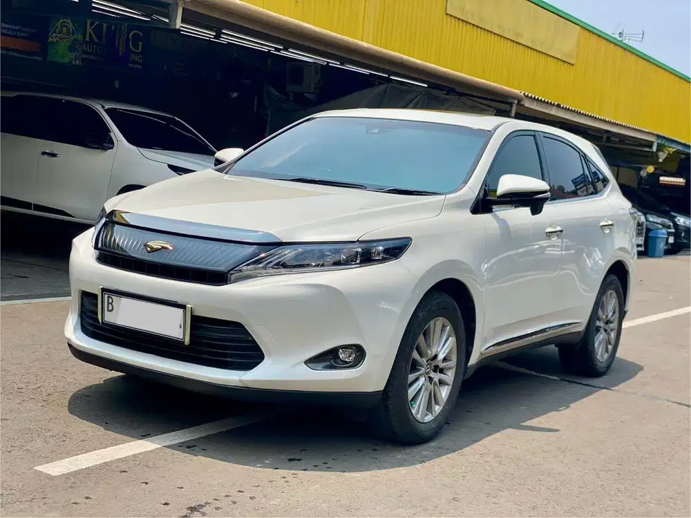TOYOTA HARRIER 2.0 AUDIOLESS AT PUTIH 2015