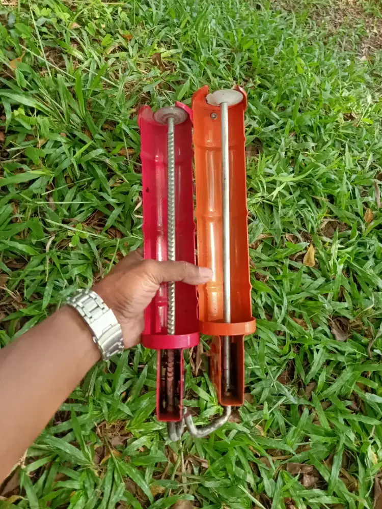 Di jual peralatan usaha yg cepat dan minat dan butuh wa dan hp buruan