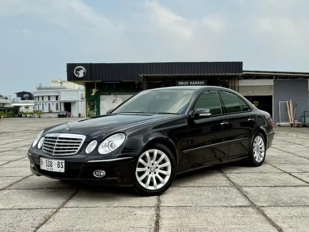 [KM 80K] Mercedes E280 Elegance W211 2008