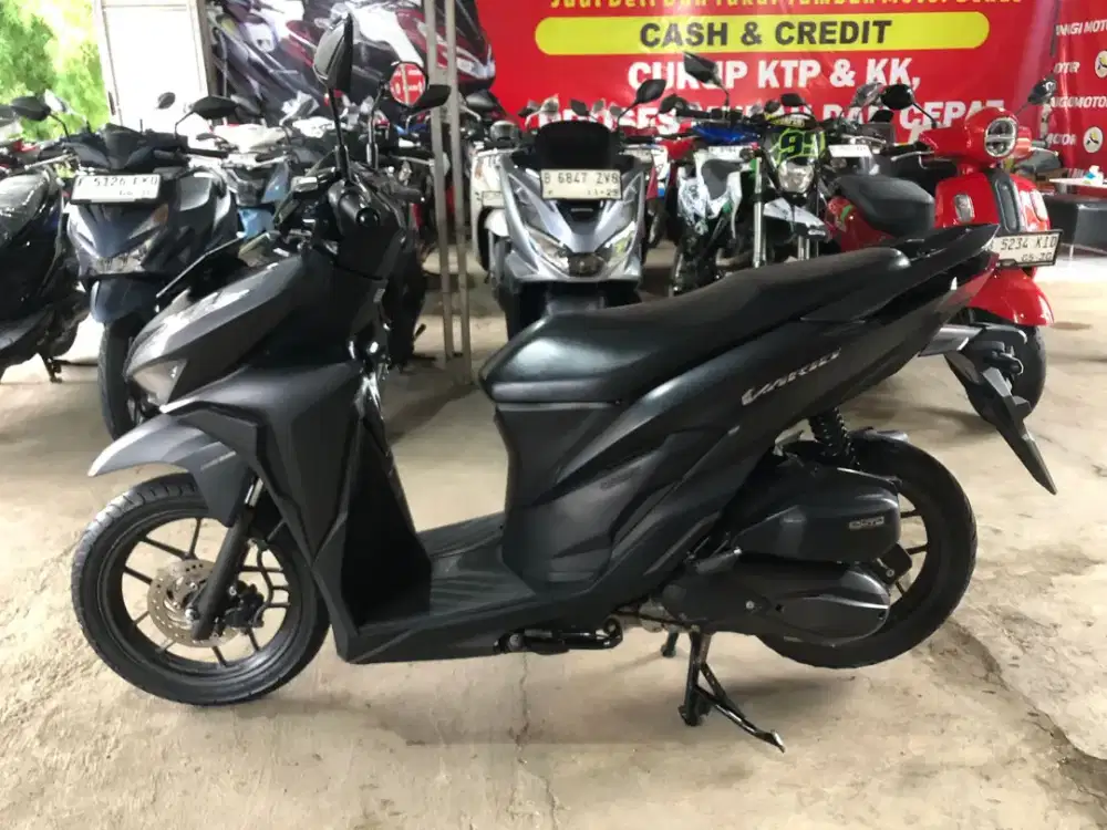 Honda Vario 125 Super Gres Tinggal Gas