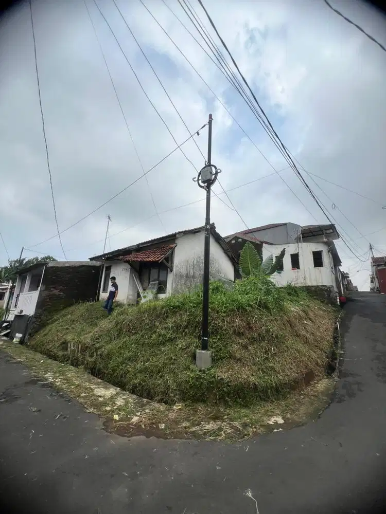 DIJUAL MURAH DAN CEEPAATTT RUMAH DAN TANAH DI BUMI CARACAS PERMAI