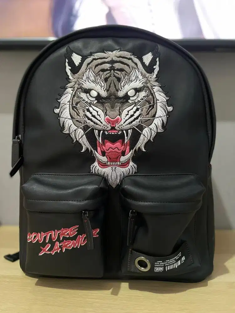 Tas ransel Skinarma Shiro Limited