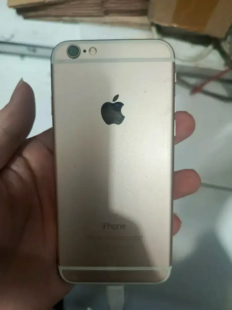 iphone 6 64GB GOLD all operator