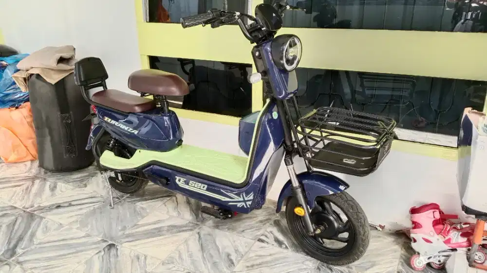 SEPEDA LISTRIK MERK TURANZA TE520