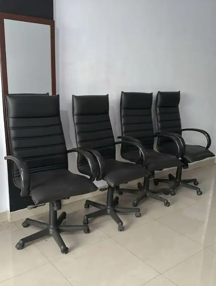 kursi kerja, kursi kantor