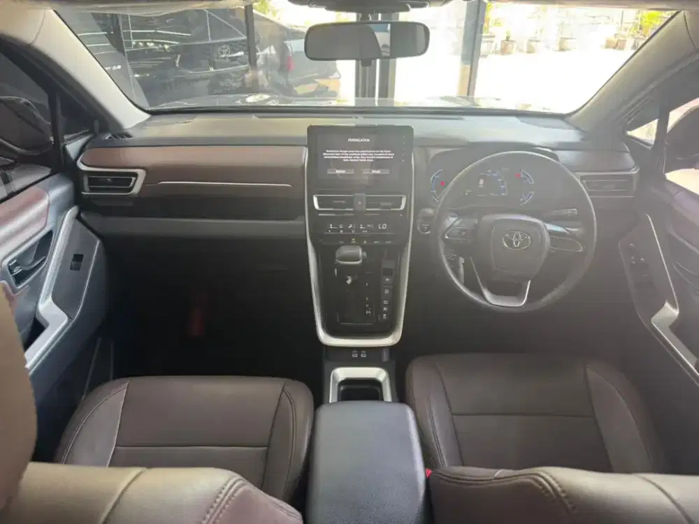 INNOVA ZENIX 2.0 HYBRID G AT 2023