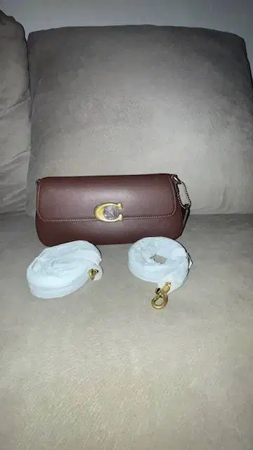 Coach Shoulder Bag Jet Maple
