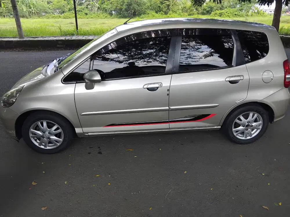 Honda Jazz 2004 Bensin