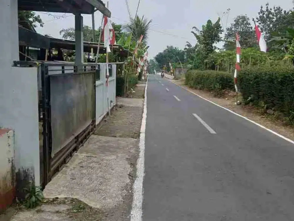 rumah di jual pinggir jalan