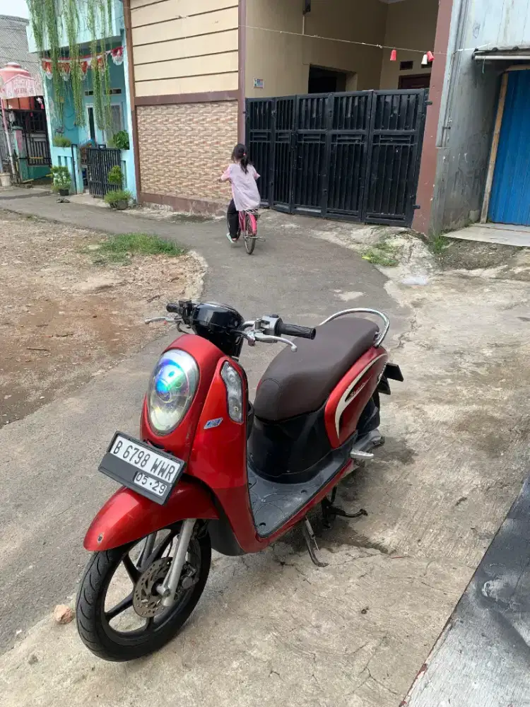 Scoopy fi 2014 lengkap