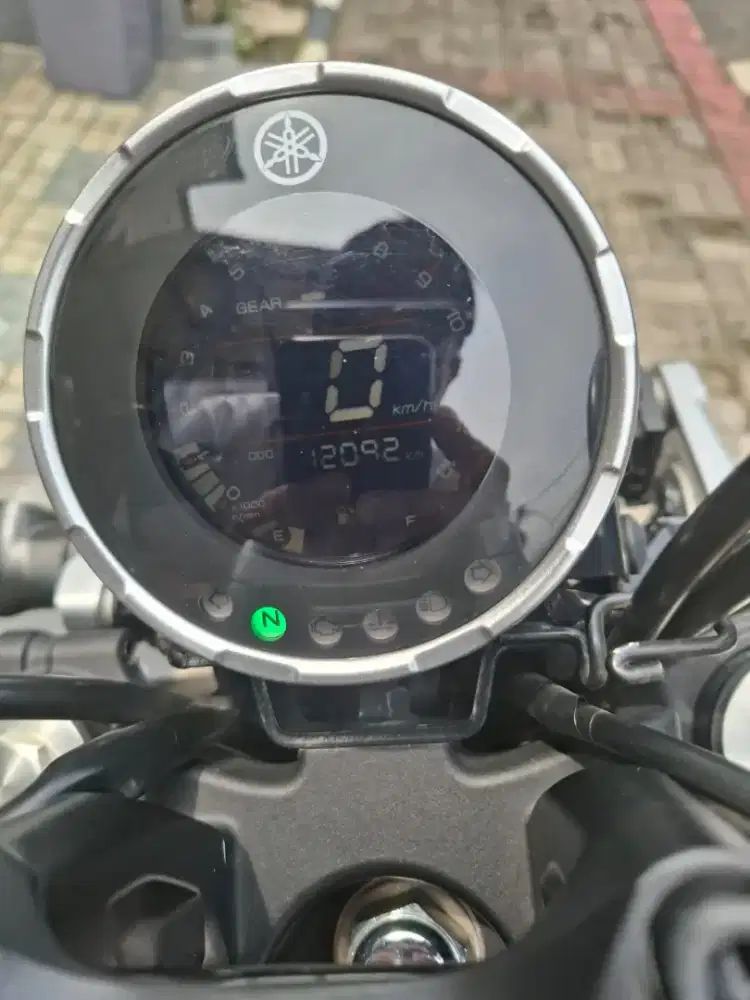 Yamaha xsr 2022 siver