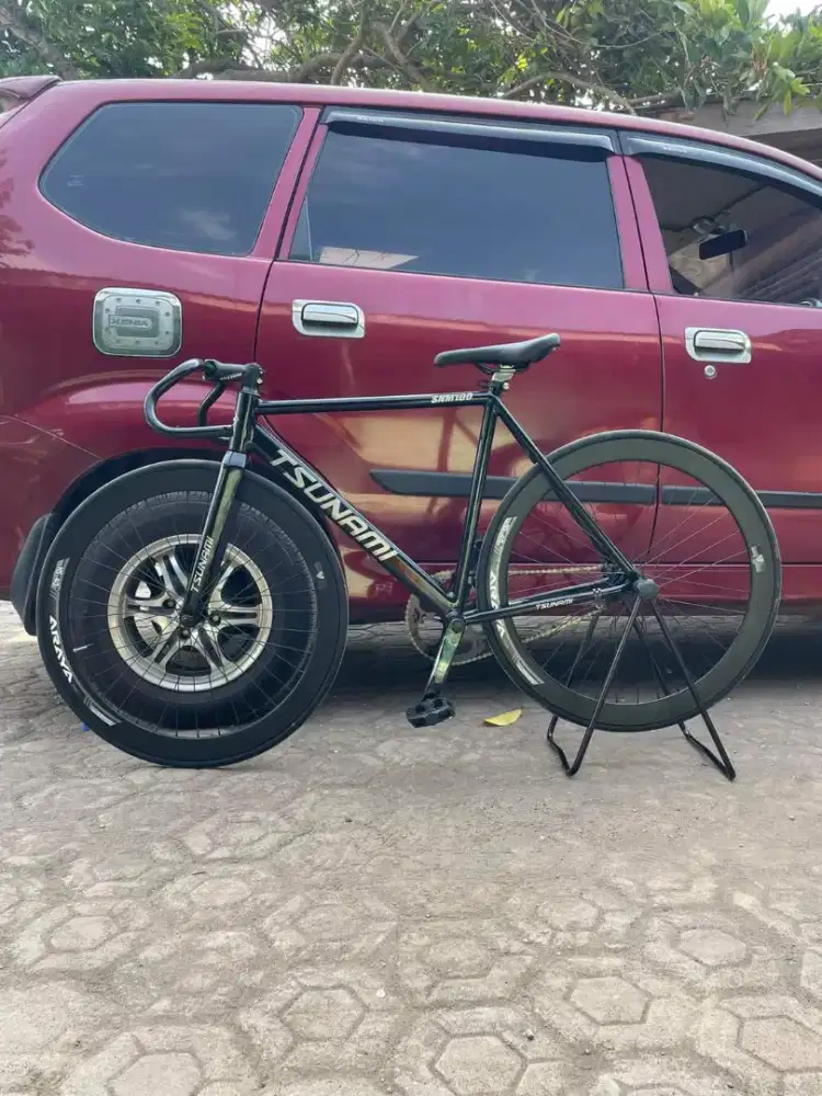 FIXIE TSUNAMI SNM 100 FULLBIKE