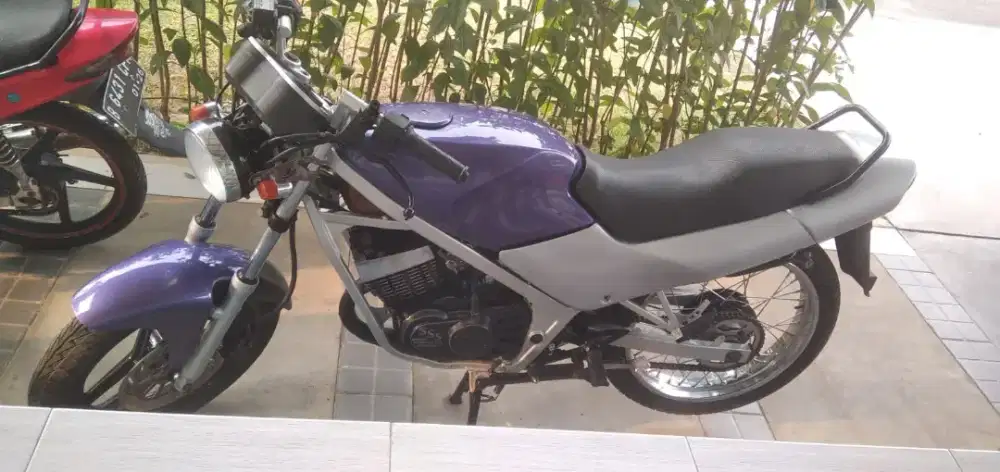 SUZUKI RGR 150 SS 1997 TANGKI ADA 2 Rp11.500.000 BAN BARU