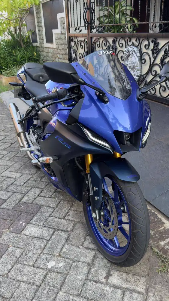 Yamaha R15 V4 2022 Bekas Rasa Baru, KM 650 Perak