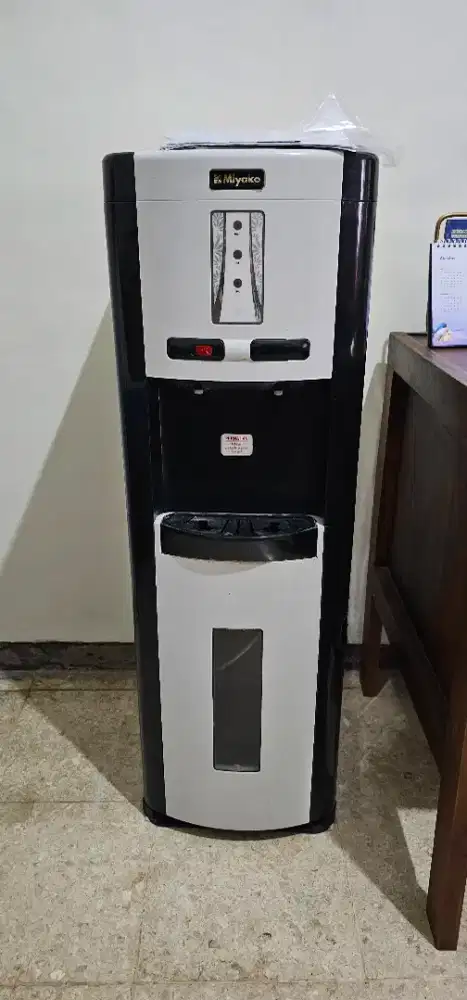 Dispenser Miyako
