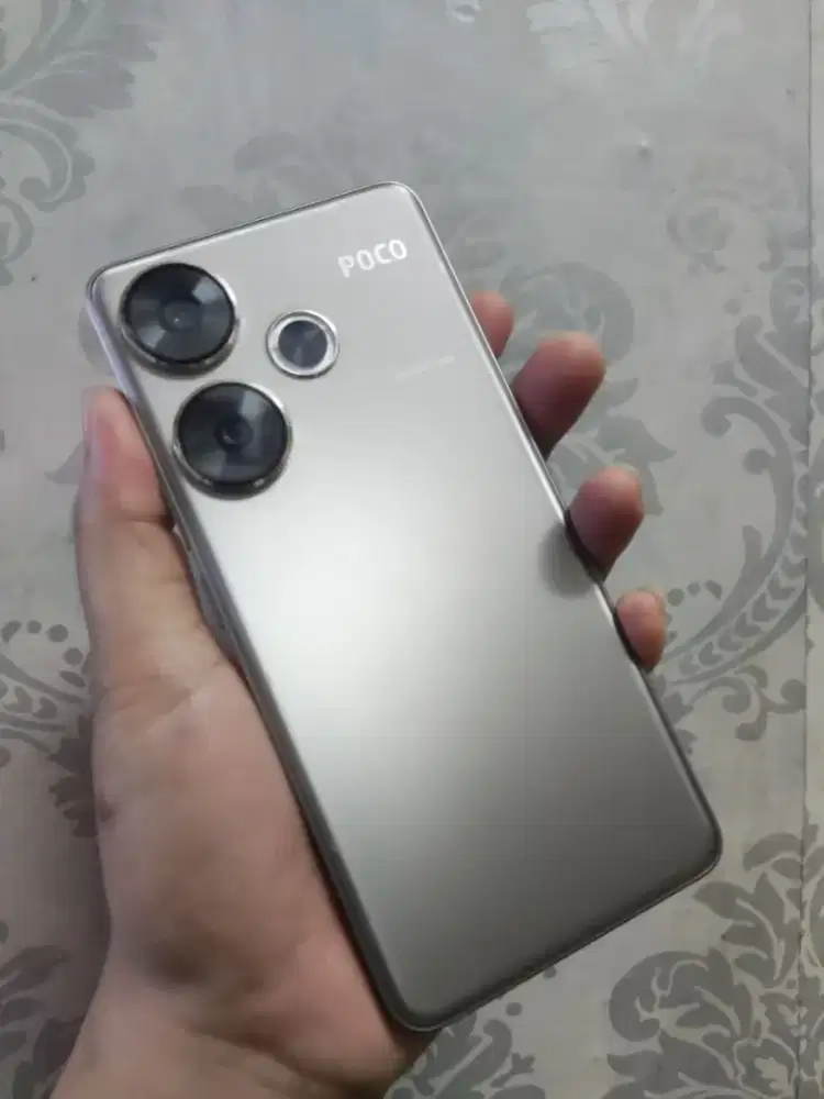 Poco F6 12/512 Titanium Like New