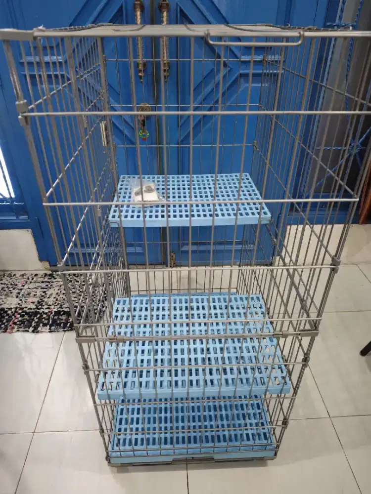 Kandang kucing 3 lantai