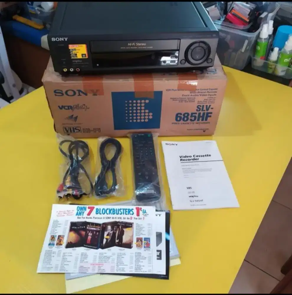 BRAND NEW IN BOX PLAYER SONY KASET2 VHS SLV-685HF Hi-Fi STEREO 1996