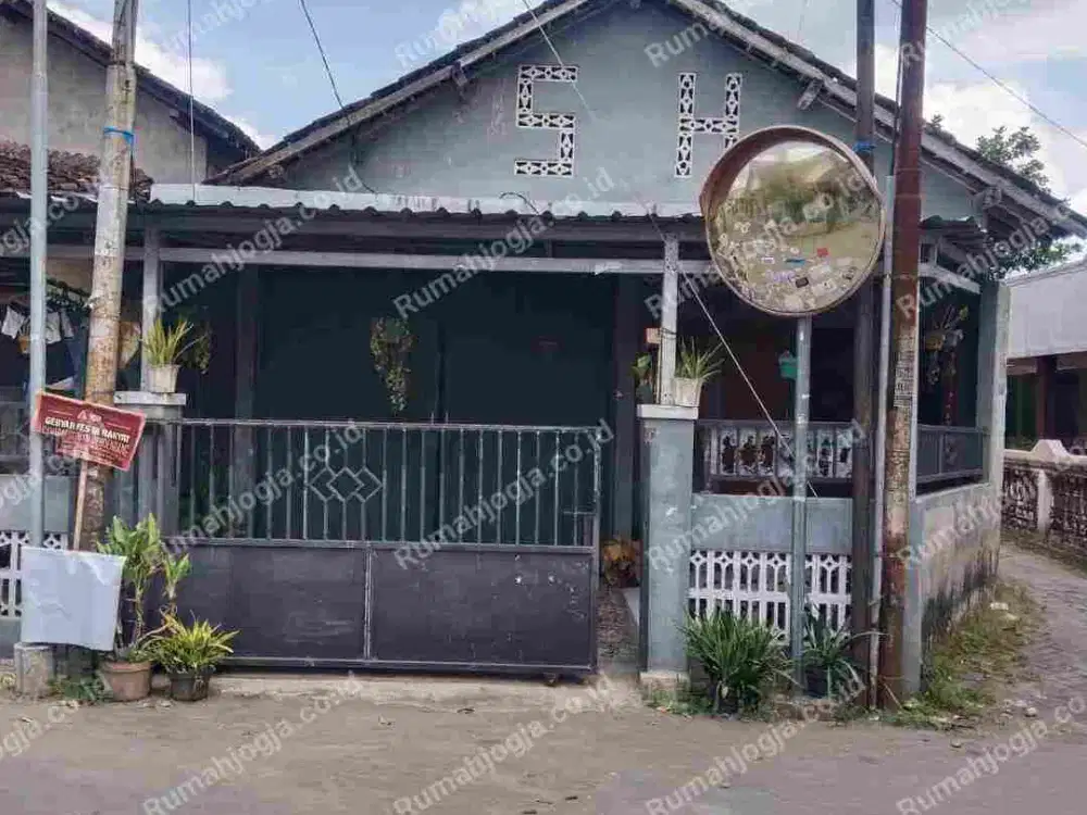 tanah bonus rumah sangat strategis nogotirto