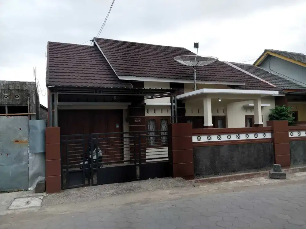 Momen Berharga! Dapatkan Rumah Full Furnish Impianmu di Pusat Kota!