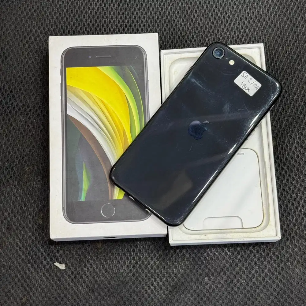 iphone SE 2020 ibox 128 gb fullset ori mulus bergaransi