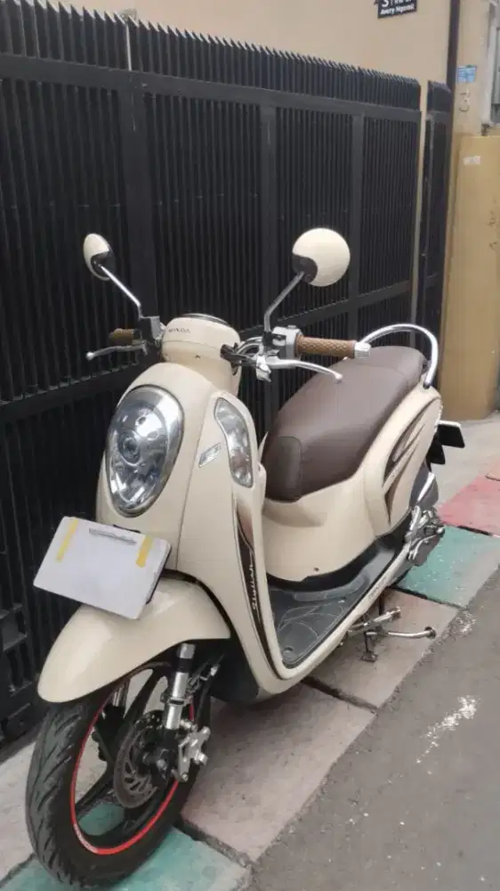 Honda Scoopy old 2014