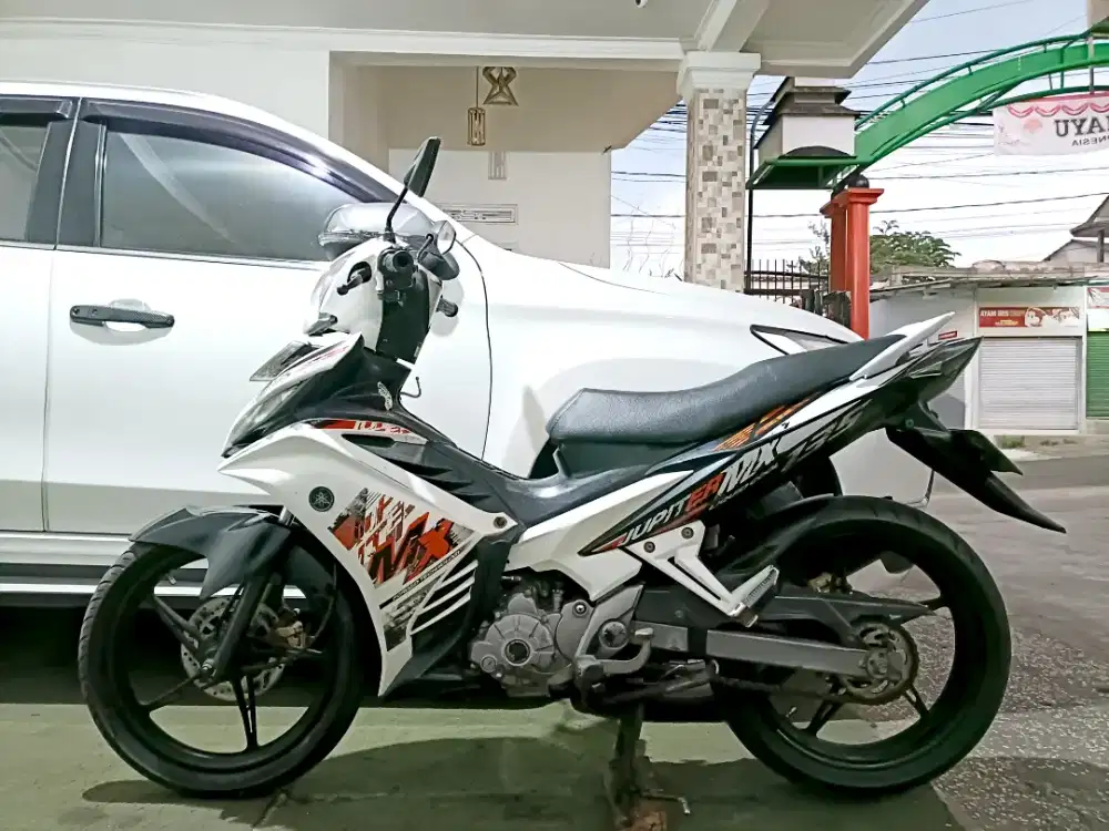 Jupiter mx tahun 2014 pajak isi/tt boleh gan cash lebih bagus