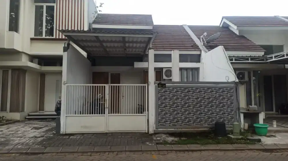 Rumah disewakan lokasi strategis pusat kota sidoarjo
