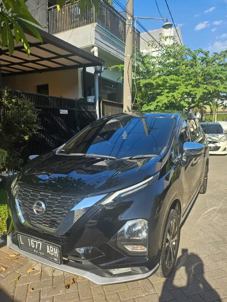 Dijual All New Livina VL matic tahun 2022, mulus.