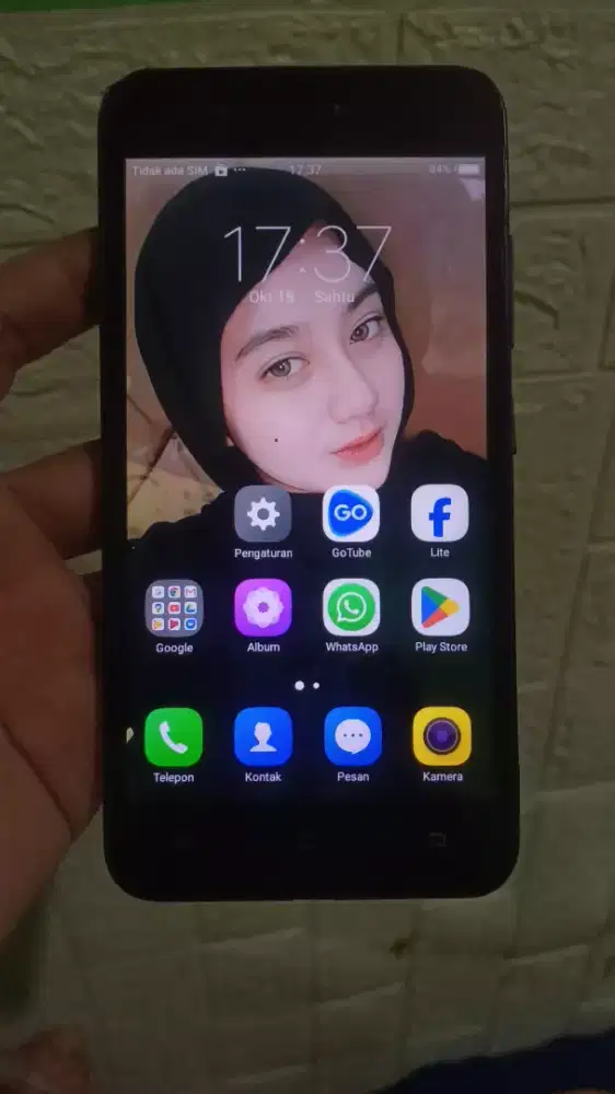 Vivo Y53 4G 2/16 layar 5 inchi mulus