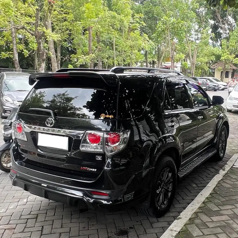 Toyota Fortuner VNT TRD 2014
