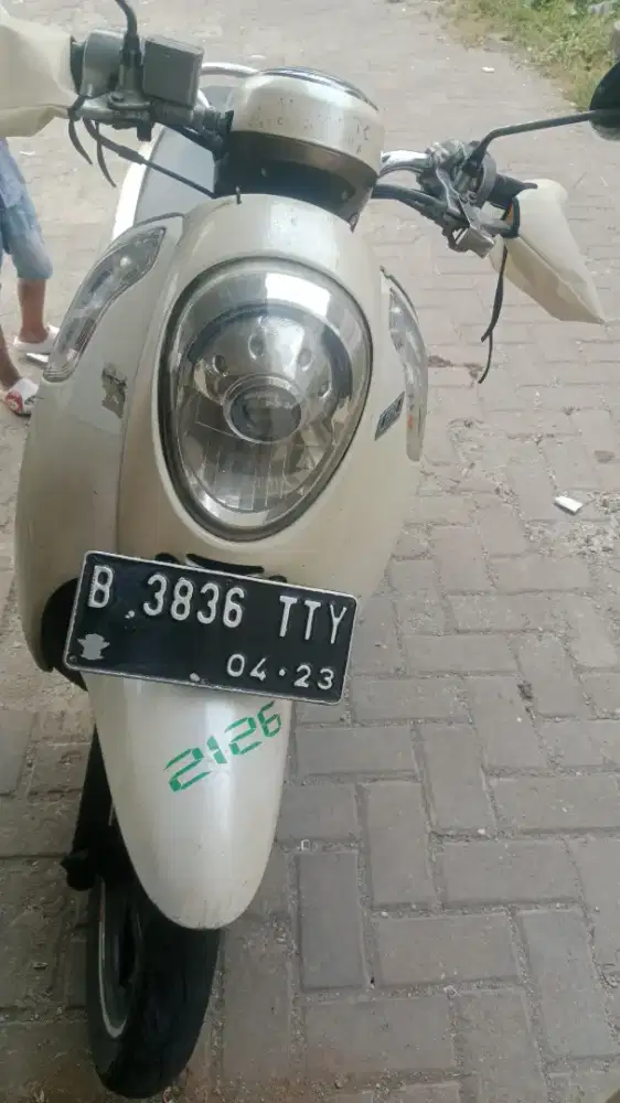 Jual motor karna udah ga kepakai
