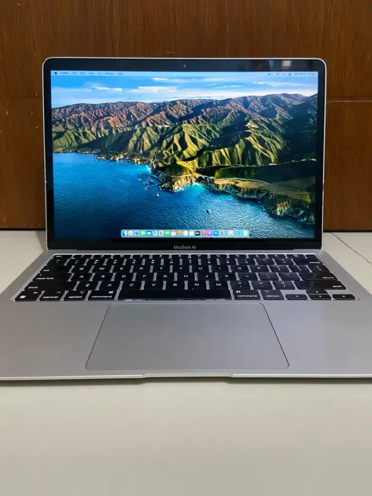 (NET) MacBook Air M1 8/255