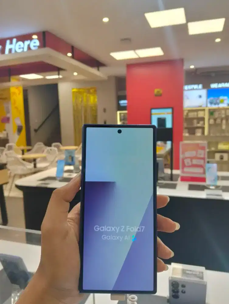 SAMSUNG GALAXY Z FOLD7