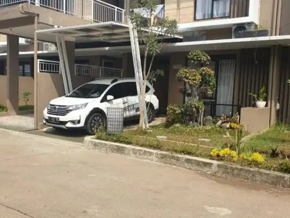 Rumah Cantik Full Furnish harga Menarik dekat Gerbang Tol Buahbatu Bandung Dijual
