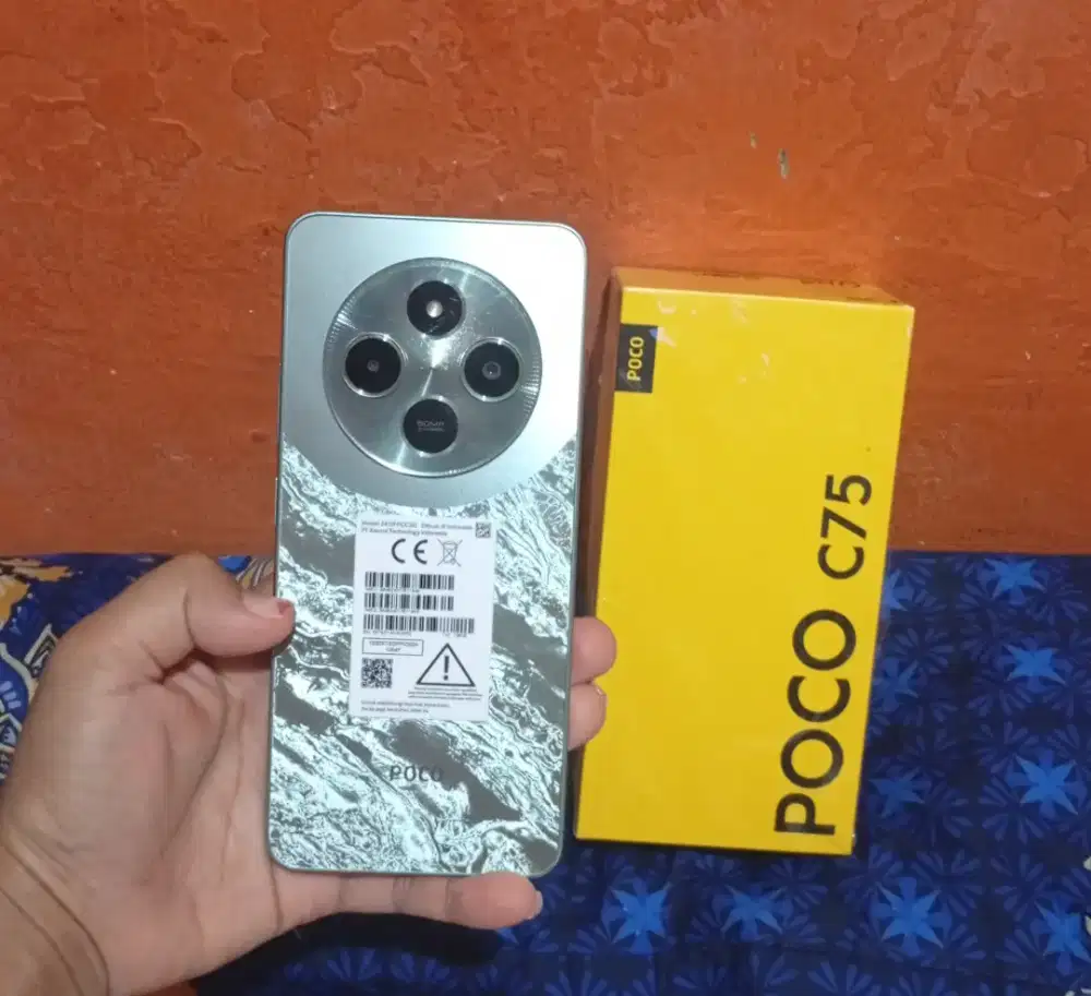 Poco c75 NFC ram 6+6/128 fullset ori + softcase !.