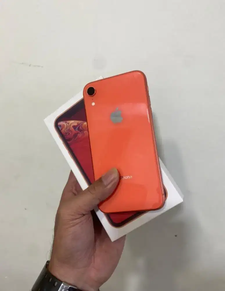 iPhone XR 128 GB all operator