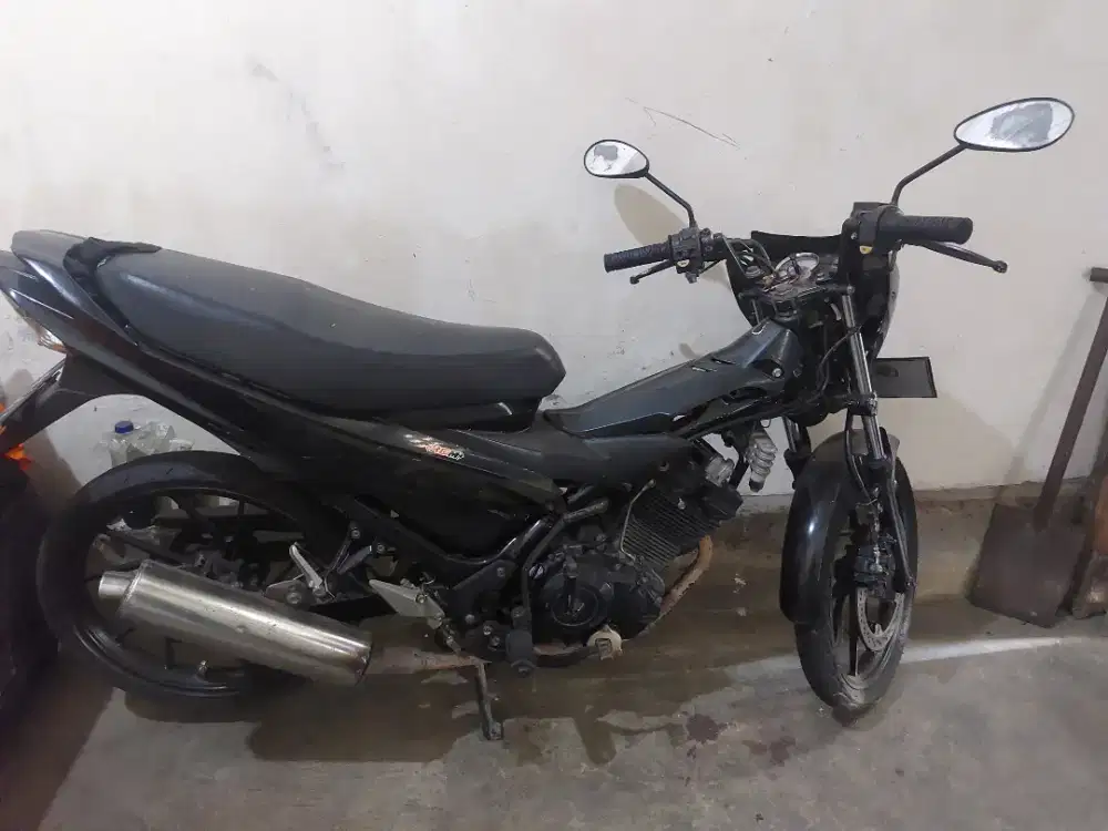 Jual satria fu 150cc 2015 nego halus