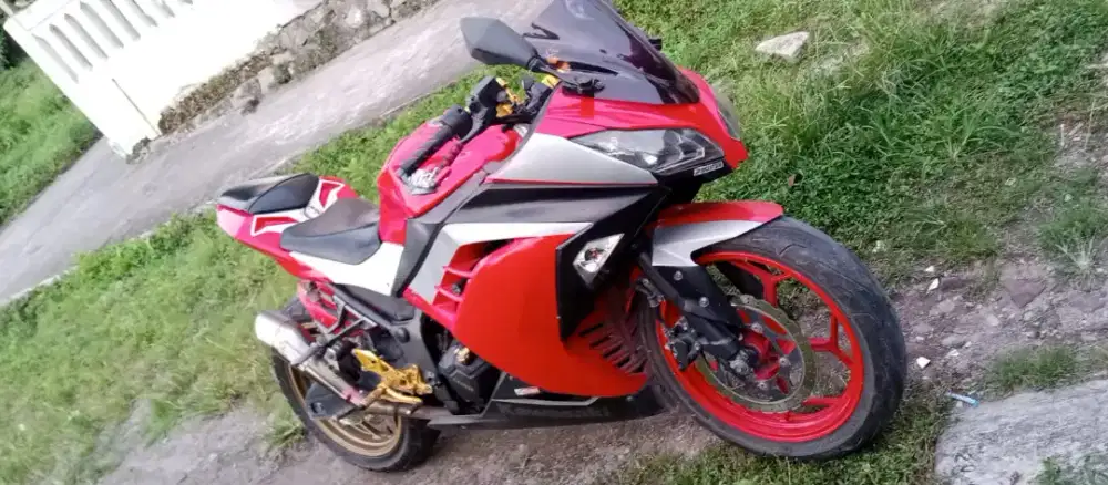 NINJA 250 FI 2014 ( Kawasaki)