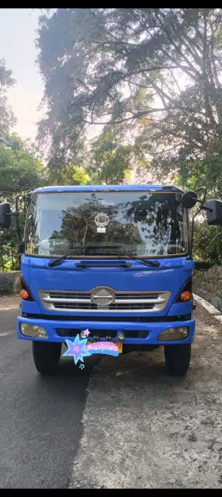 HINO FL 210 PS, DIESEL MANUAL 6X2 TRONTON TANGKI