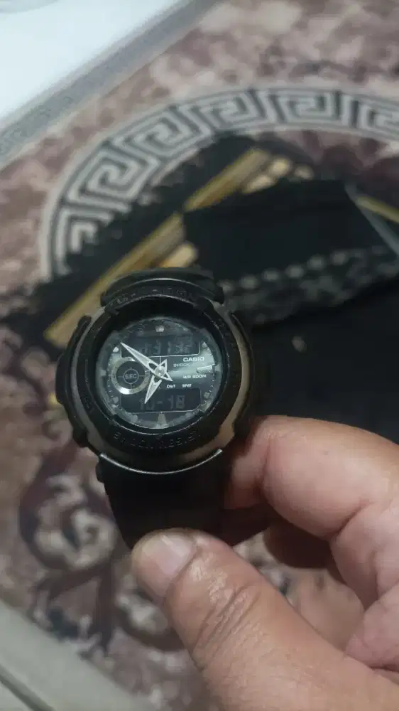 Dijual G-Shock G300