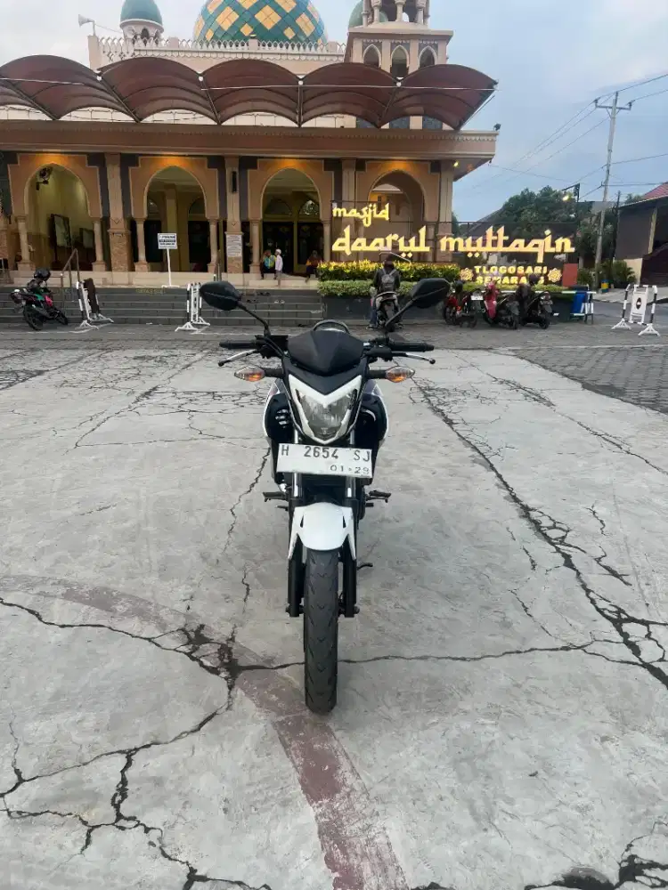 Honda CB150R th 2014