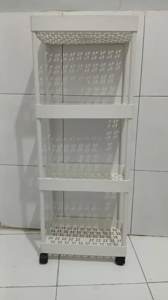 RAK TROLI PLASTIK