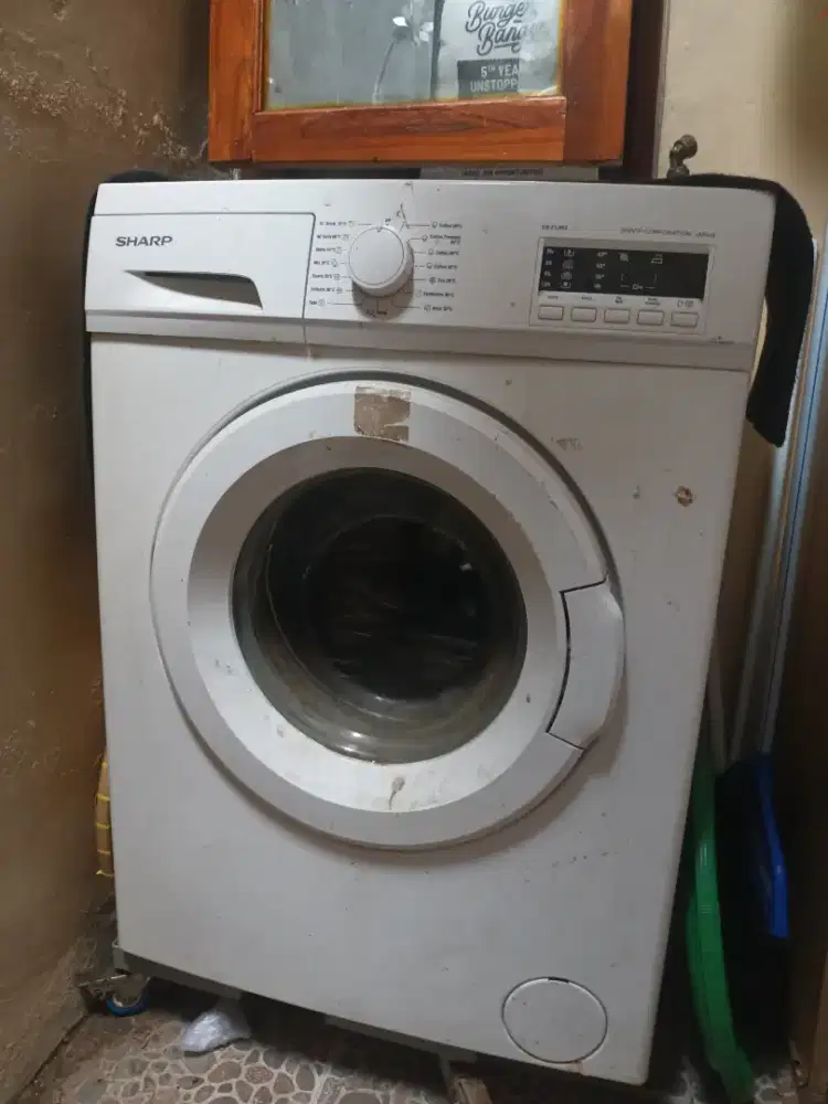 Mesin Cuci Front Loading